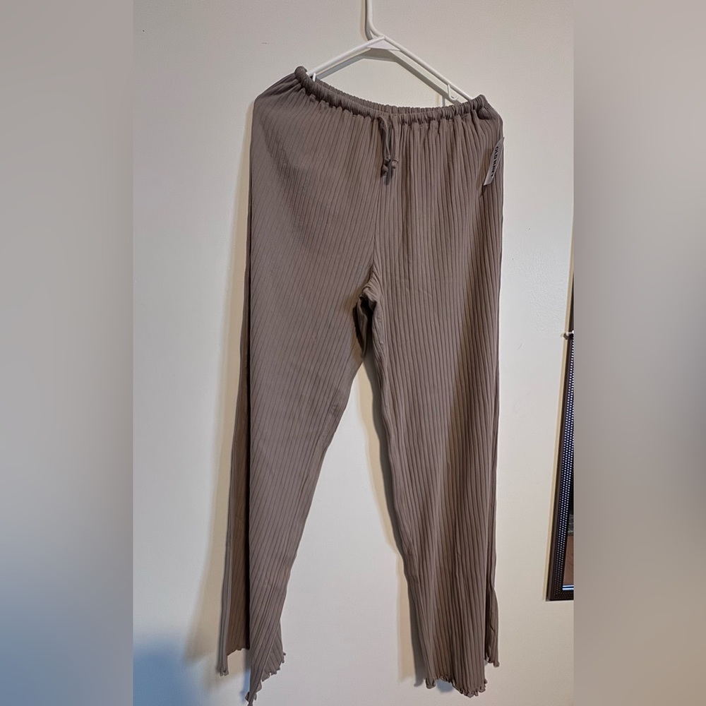 Women’s Brown Pants